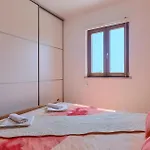 بيت للعطل Danka
