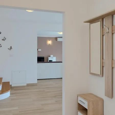 Semesterbostad Danka Smoljanci